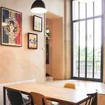 Apartment With Garden Near Place De La Nation